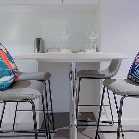 Amazing 2 Bedroom In Cbd! Brisbane Exteriér fotografie