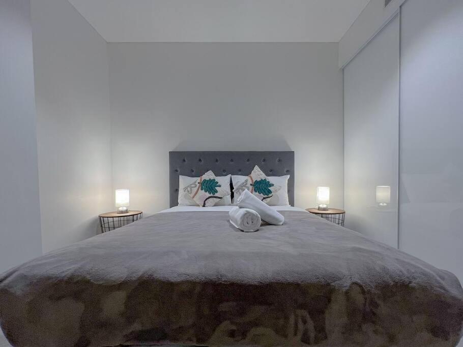 Amazing 2 Bedroom In Cbd! Brisbane Exteriér fotografie