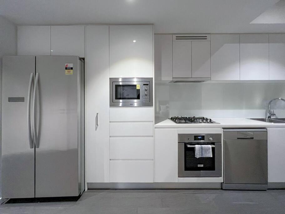 Amazing 2 Bedroom In Cbd! Brisbane Exteriér fotografie